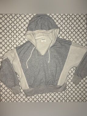 Abercrombie & Fitch Soft A&F Collection Gray and White Soft Pullover Hoodie
